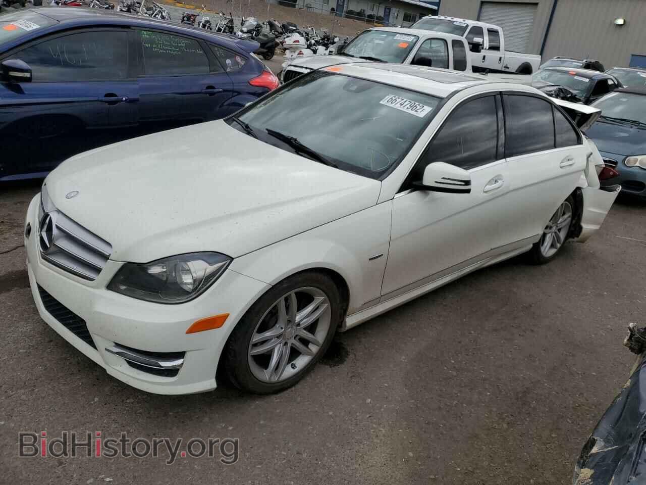 Фотография WDDGF4HB9CF849237 - MERCEDES-BENZ C-CLASS 2012