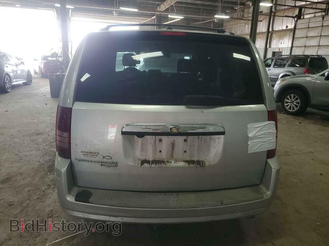 2008 CHRYSLER MINIVAN - VIN: 2A8HR54P68R832241 - Фото 6