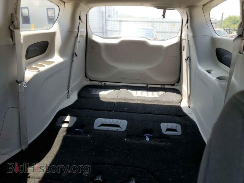 2019 Chrysler PACIFICA (VIN 2C4RC1FG4KR525158) — фото 10 из 14