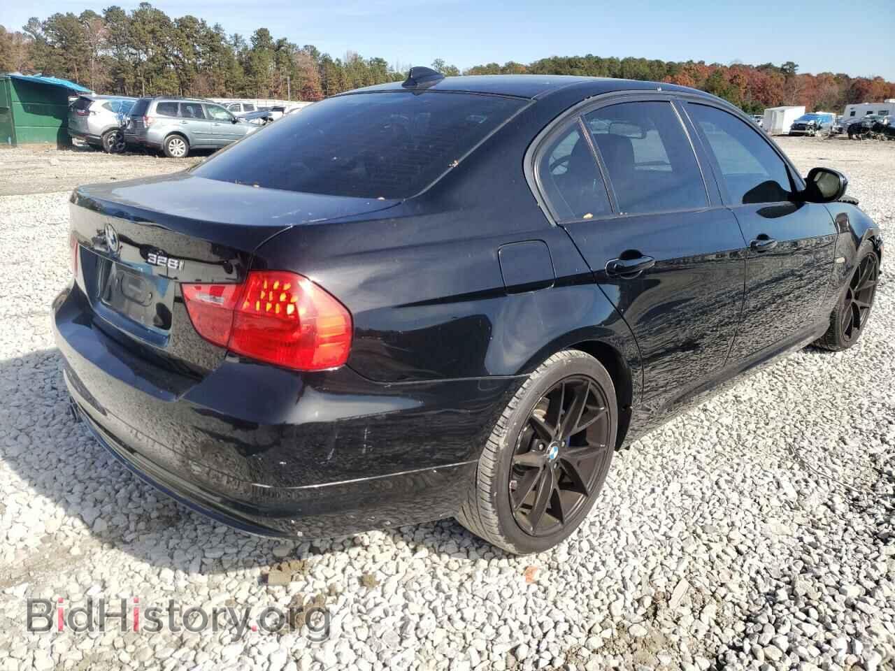 2011 BMW 3 SERIES - VIN: WBAPH5C50BA443304 - Фото 4