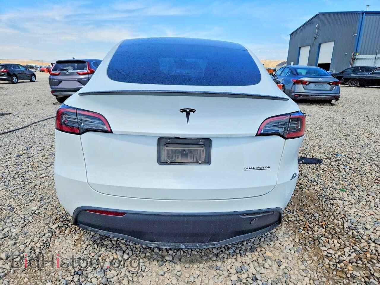 2023 TESLA MODEL Y - VIN: 7SAYGDEF7PF848586 - Photo 6