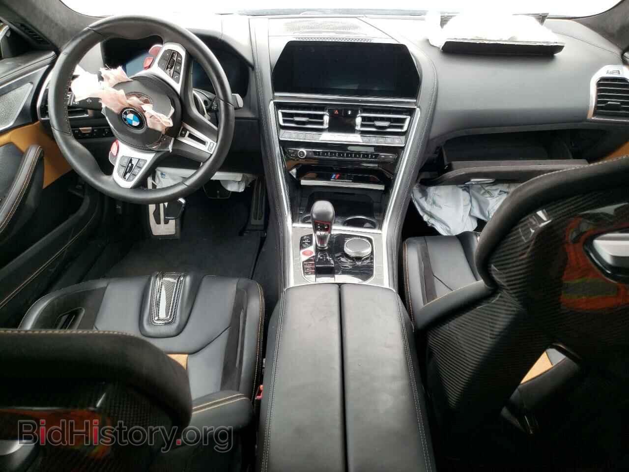 2022 BMW M8 - VIN: WBSAE0C00NCG86513 - Фото 8