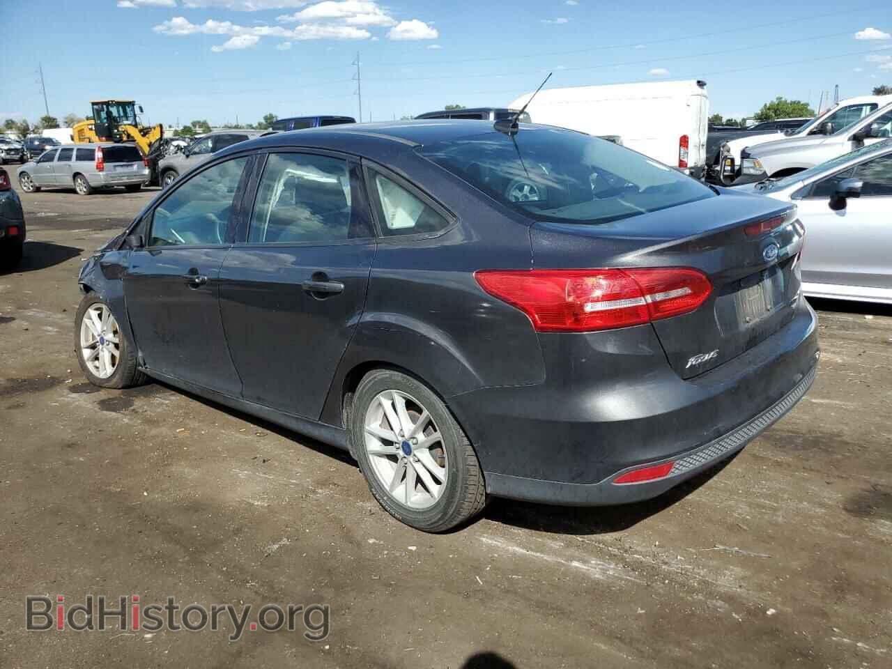 2018 FORD FOCUS - VIN: 1FADP3F21JL216405 - Фото 2