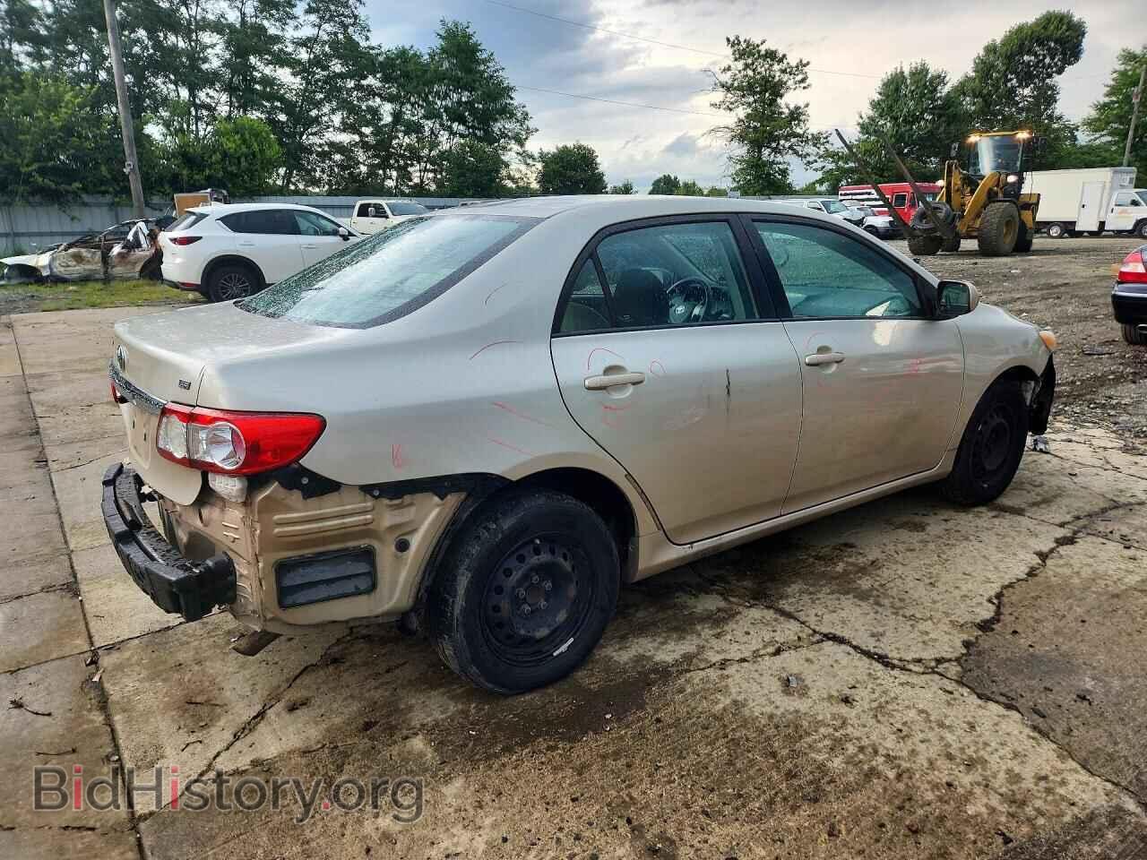 2011 TOYOTA COROLLA - VIN: 2T1BU4EE0BC634717 - Photo 3