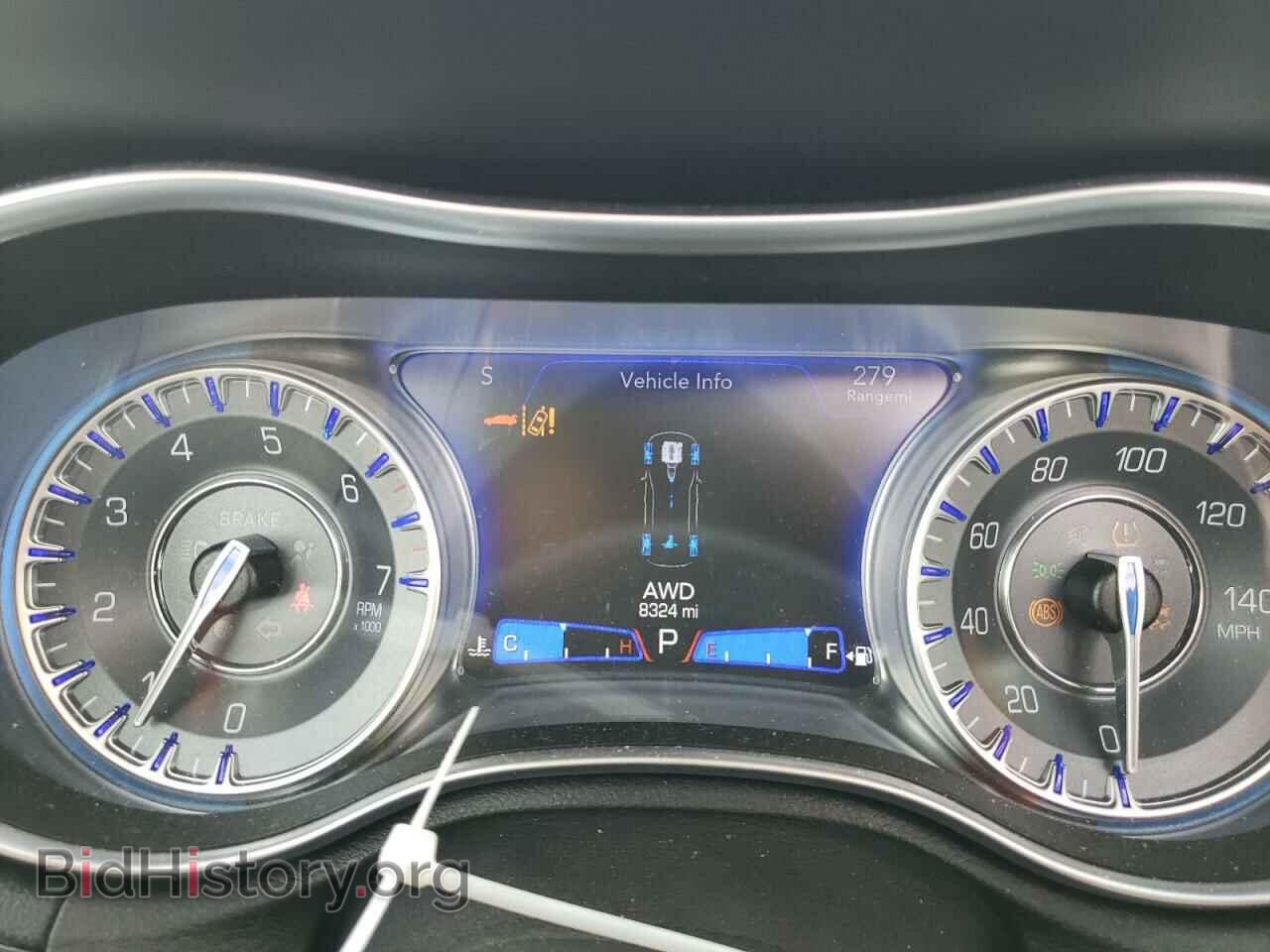 2023 CHRYSLER 300 - VIN: 2C3CCASGXPH677748 - Фото 9