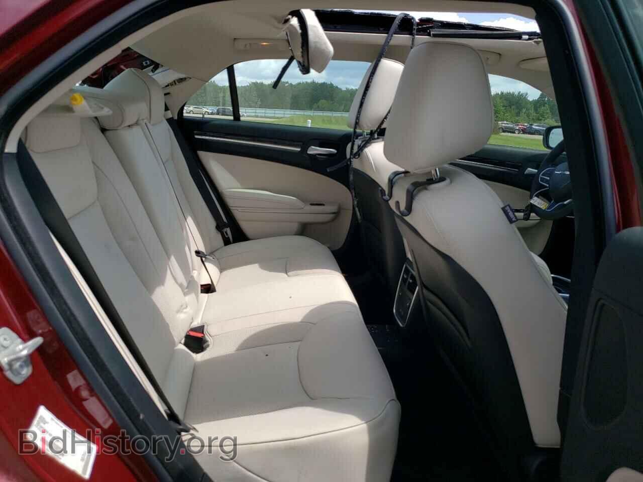 2023 CHRYSLER 300 - VIN: 2C3CCASGXPH677748 - Фото 10