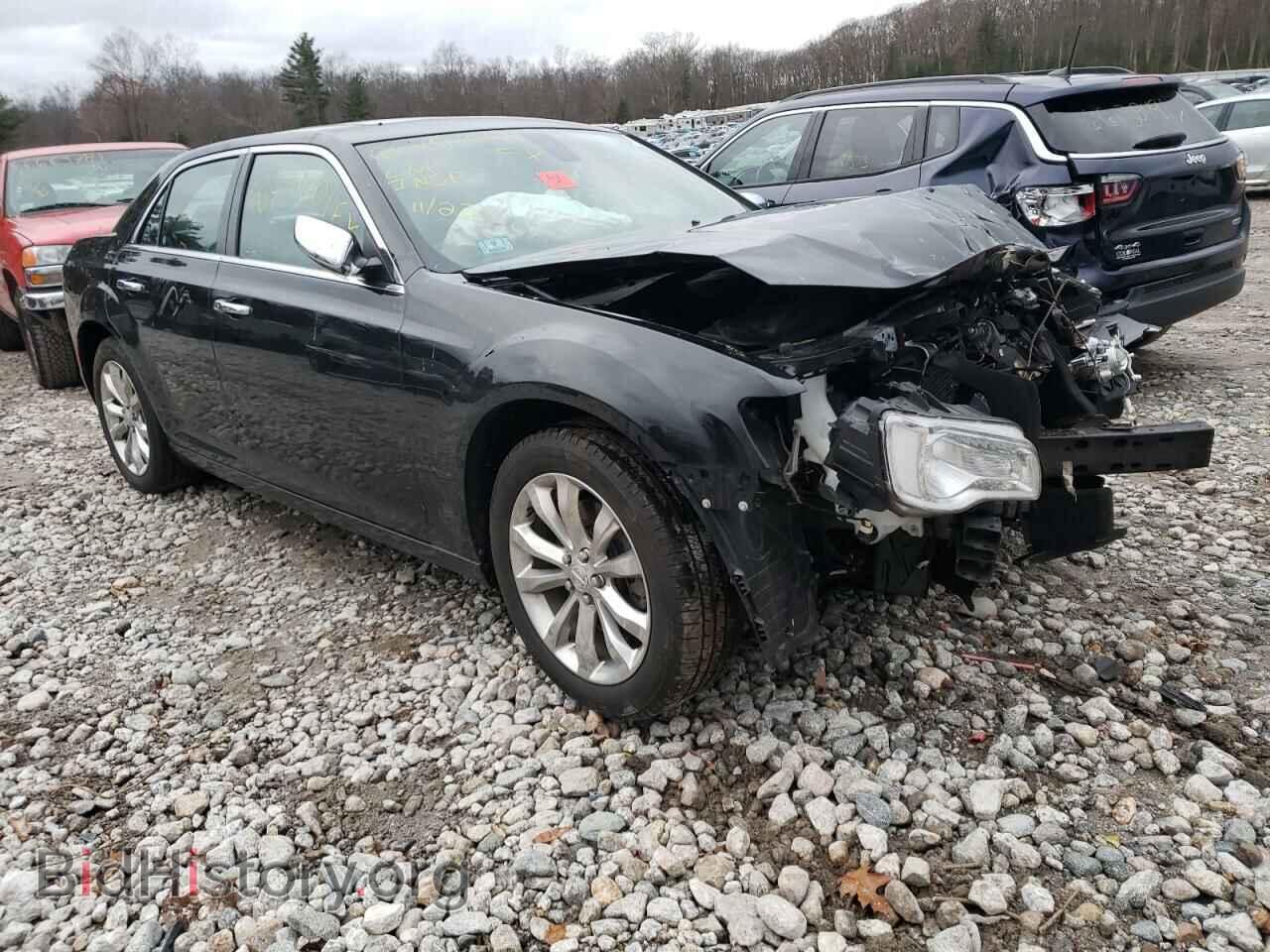 Фотография 2C3CCAKG6KH631634 - CHRYSLER 300 2019