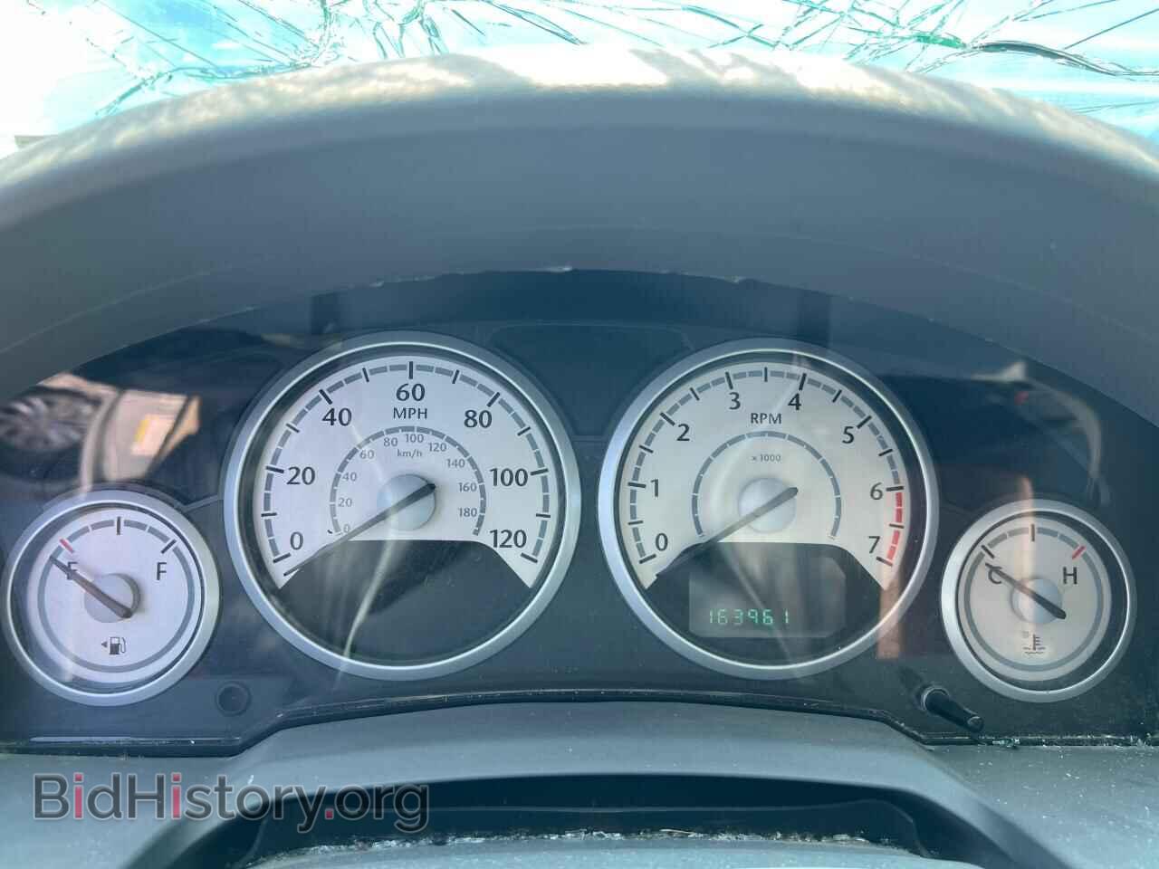 2008 CHRYSLER MINIVAN - VIN: 2A8HR44H48R800178 - Фото 9