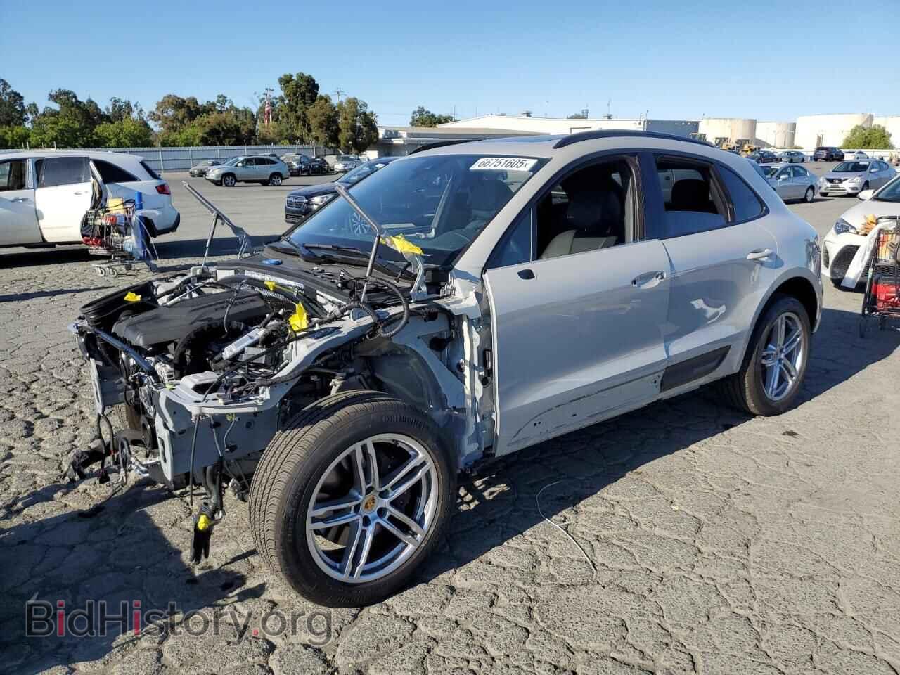 Фотография WP1AA2A56RLB19477 - PORSCHE MACAN BASE 2024