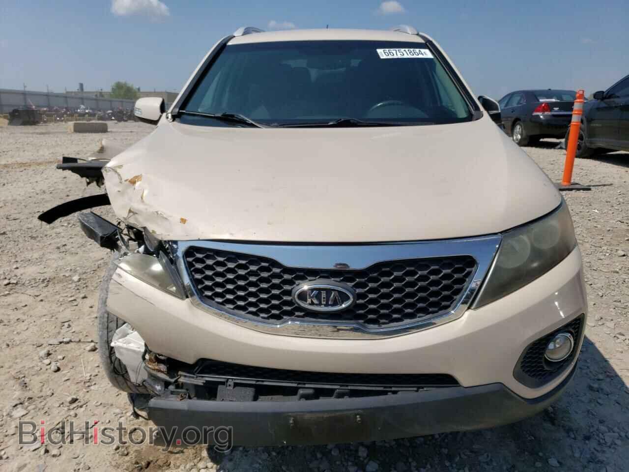 2011 KIA SORENTO - VIN: 5XYKTDA14BG085646 - Фото 5