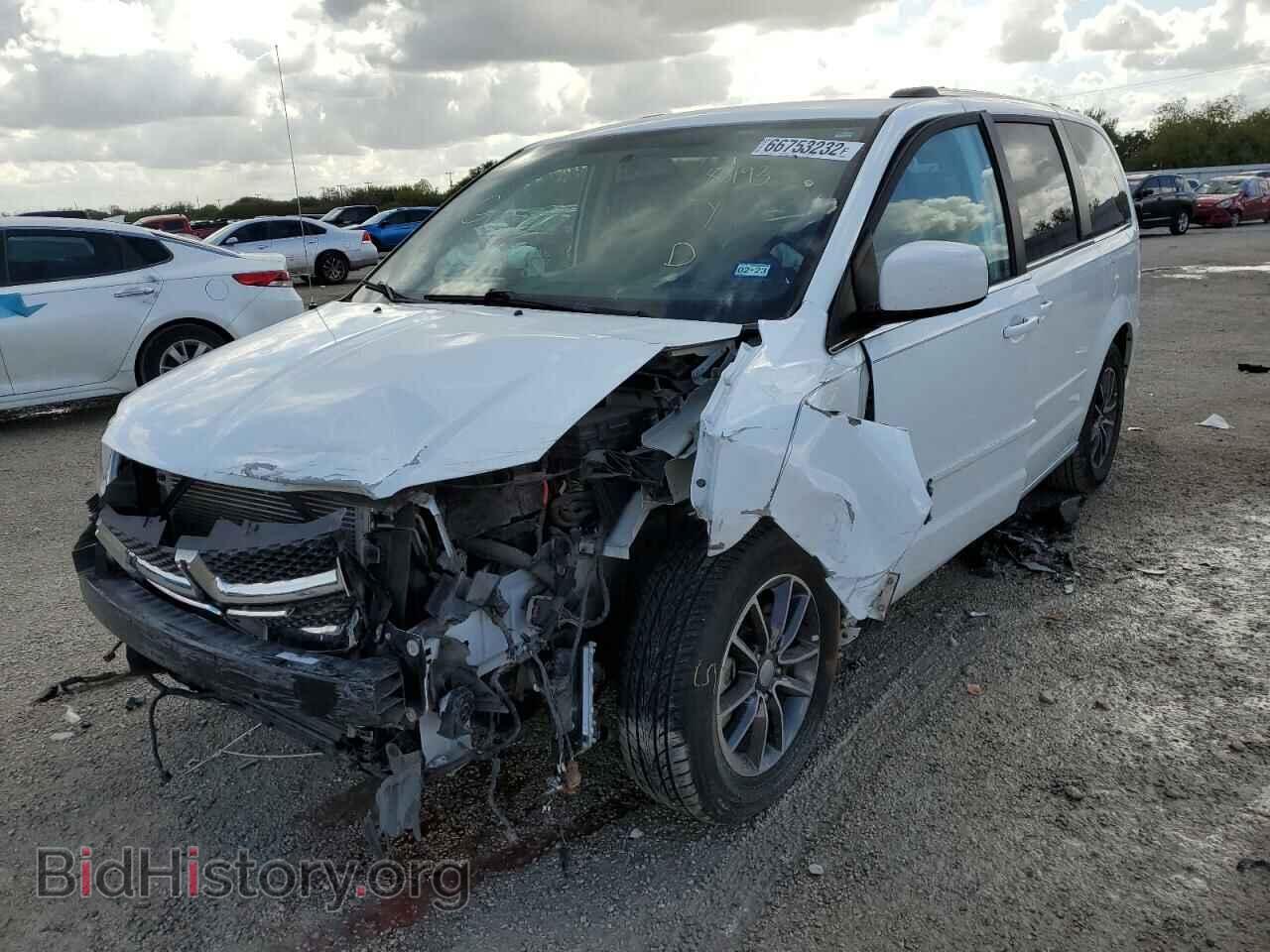2017 DODGE CARAVAN - VIN: 2C4RDGCG7HR716408 - Фото 2