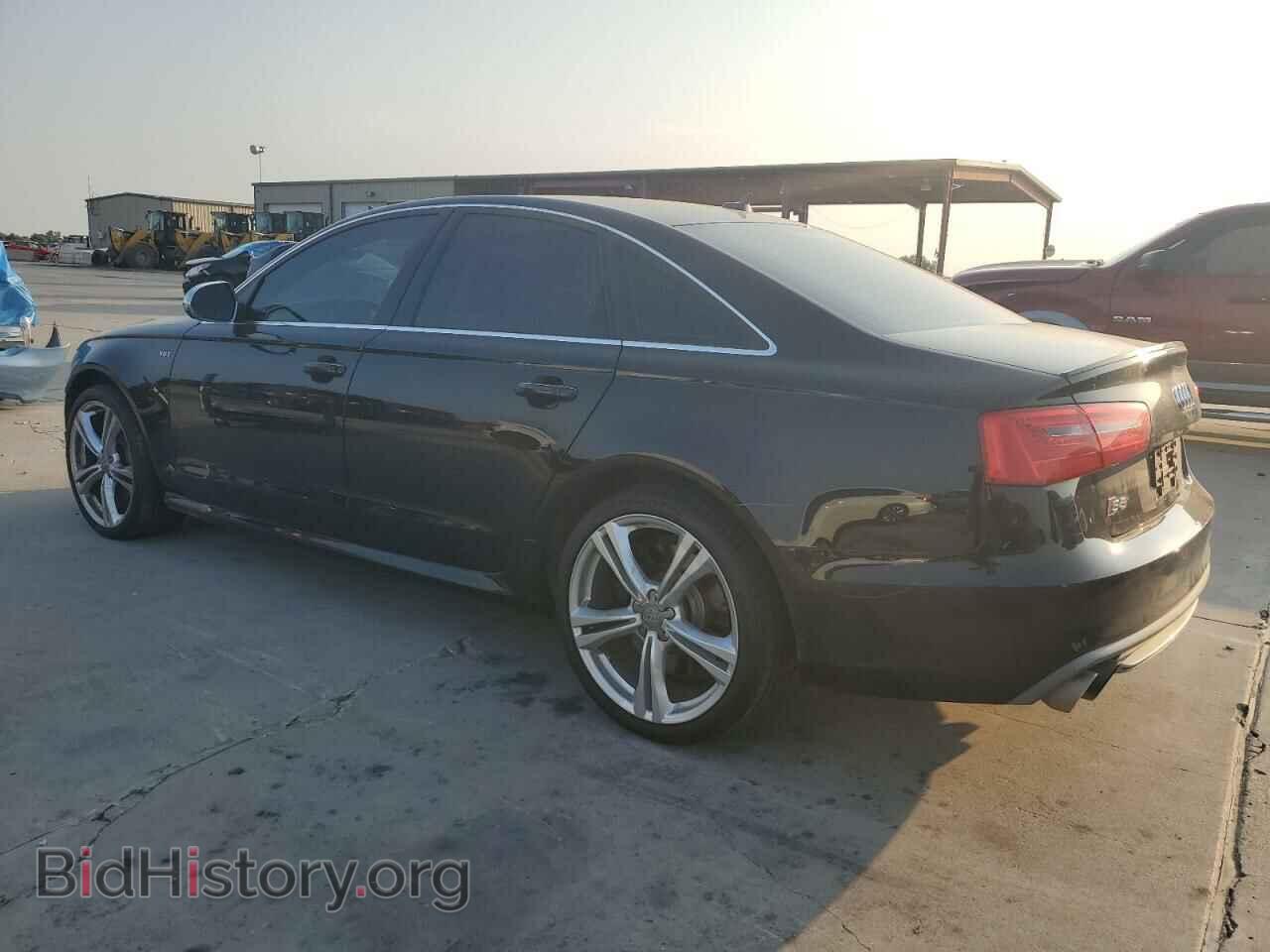 2014 AUDI S6/RS6 - VIN: WAUF2AFC3EN145729 - Photo 2