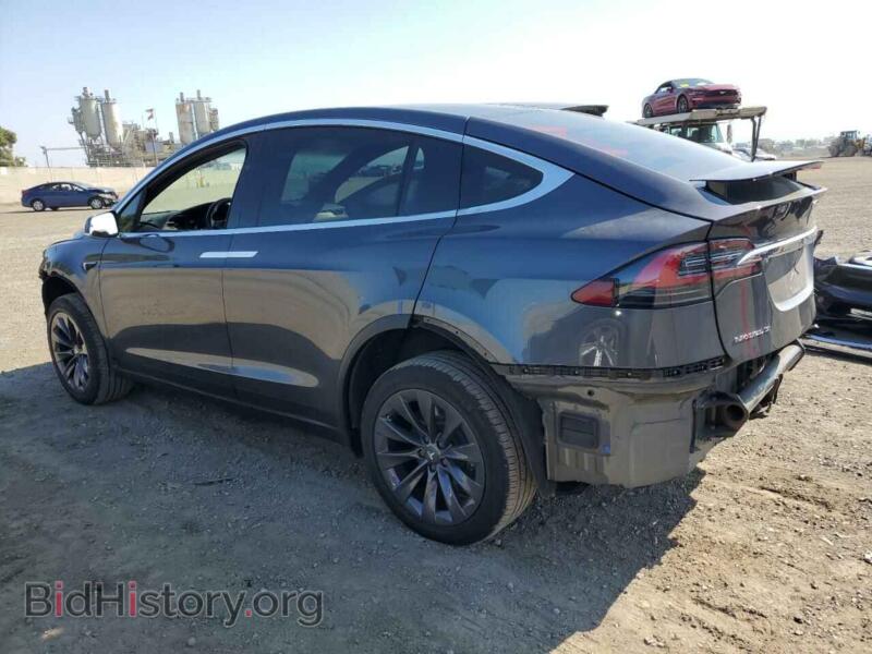 2018 Tesla MODEL X (VIN 5YJXCBE26JF138625) — фото 2 из 14