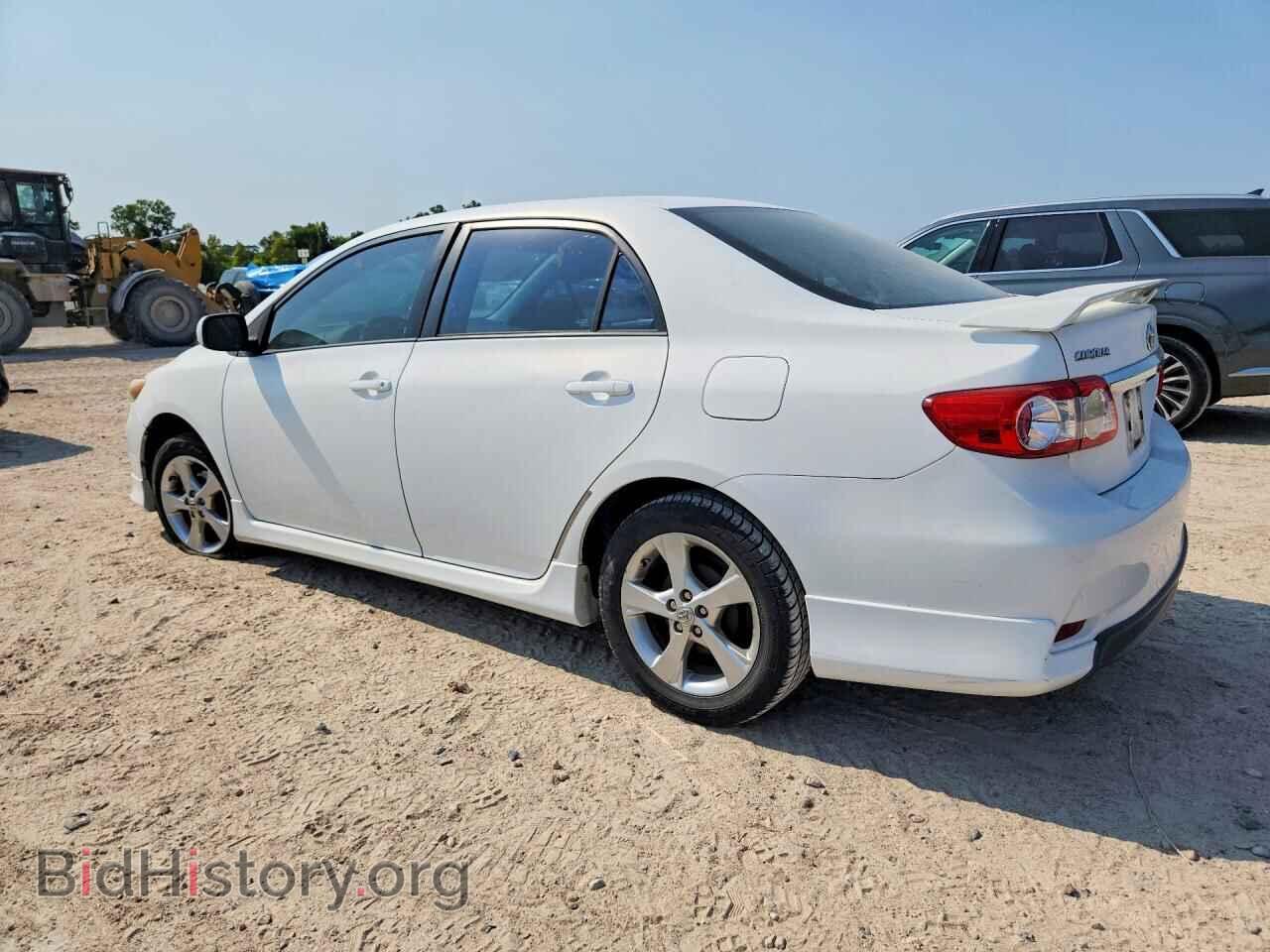 2011 TOYOTA COROLLA - VIN: 2T1BU4EE9BC753351 - Photo 2