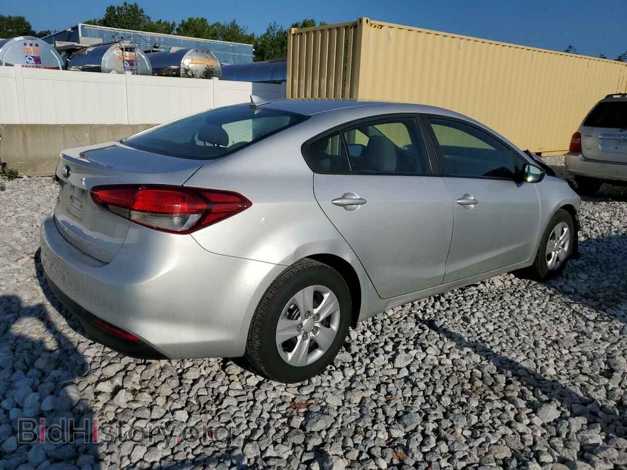 2017 KIA FORTE - VIN: 3KPFK4A77HE034902 - Фото 3