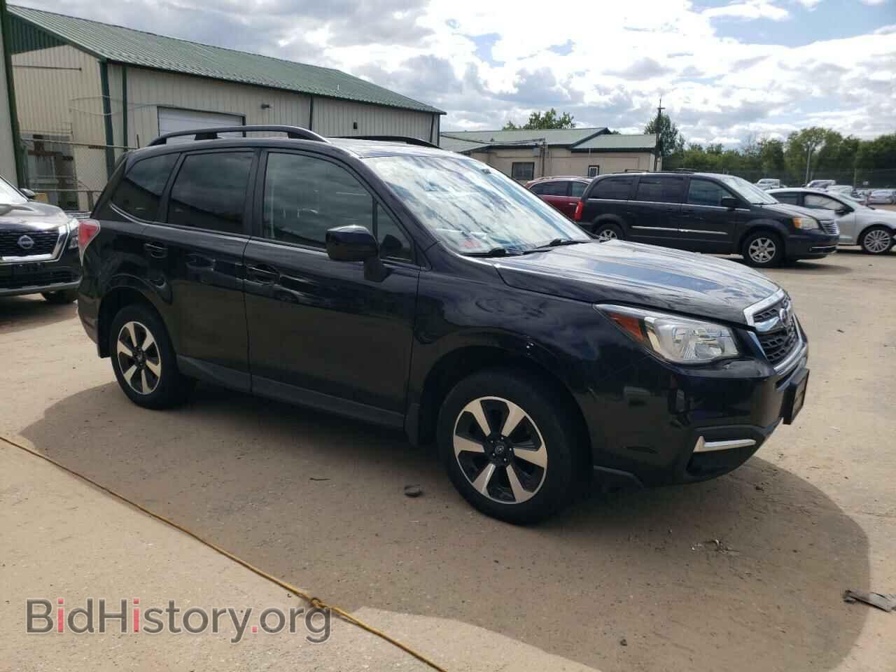 2017 SUBARU FORESTER - VIN: JF2SJAEC1HH505896 - Фото 4