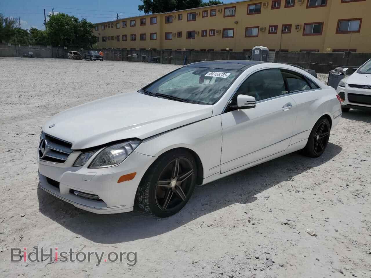 Photo WDDKJ5KB7DF198702 - MERCEDES-BENZ E-CLASS 2013