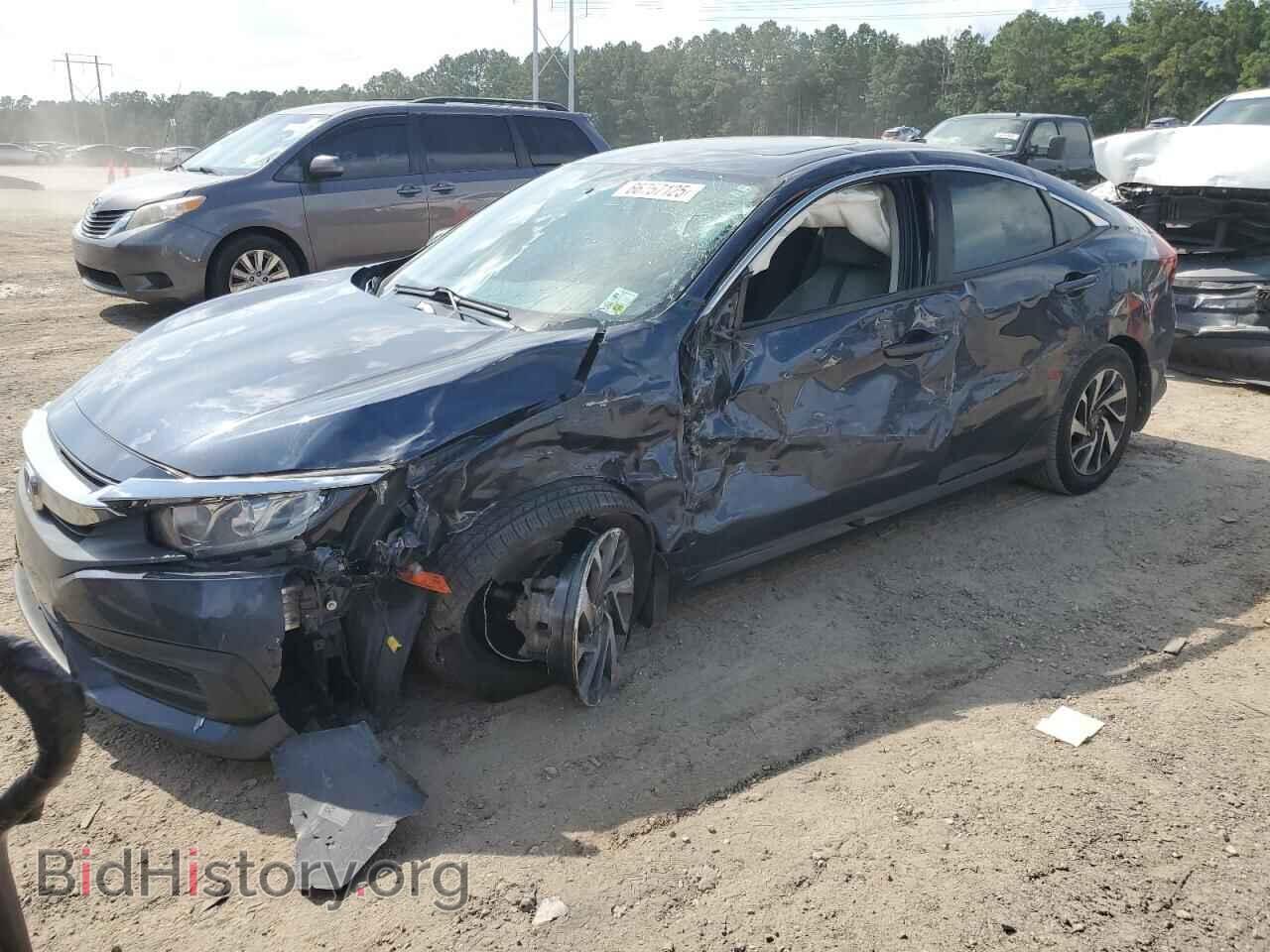 Фотография 19XFC2F75HE015193 - HONDA CIVIC 2017
