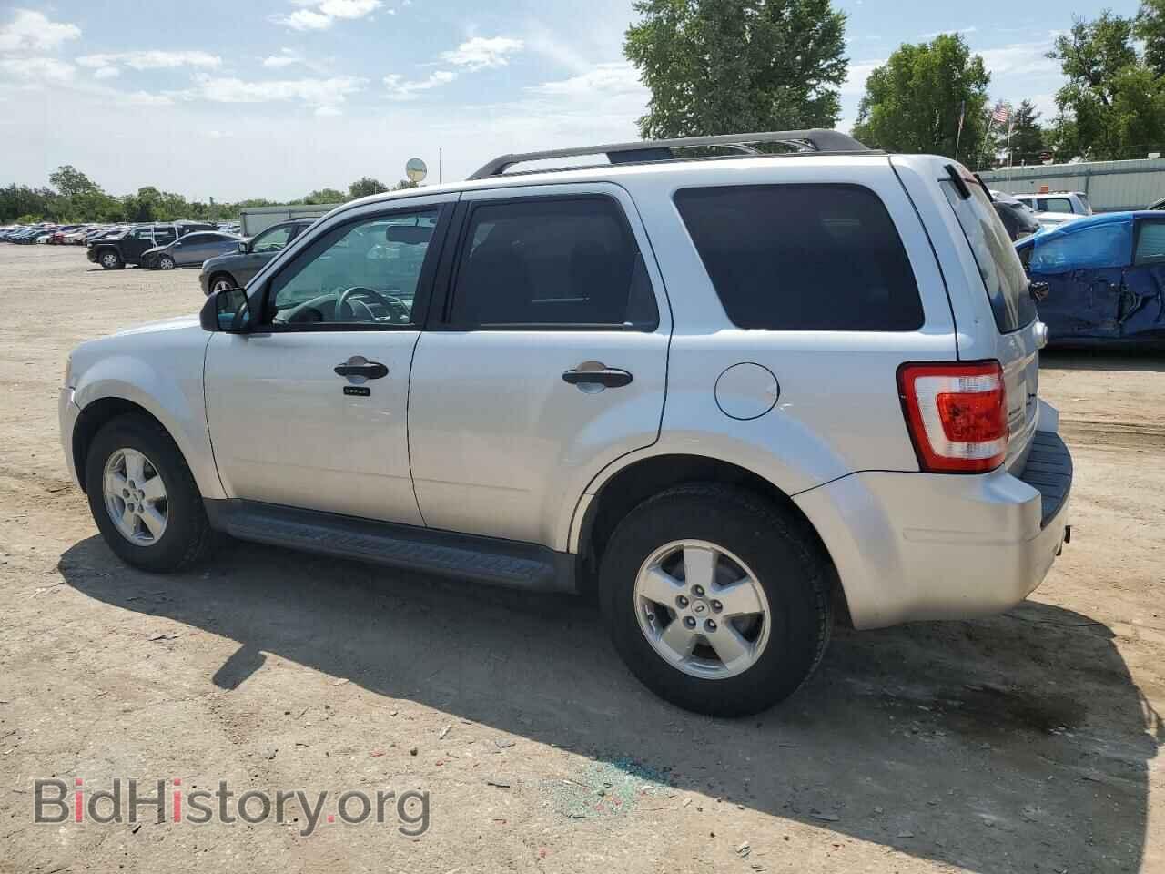 2010 FORD ESCAPE - VIN: 1FMCU0DG4AKA44951 - Фото 2