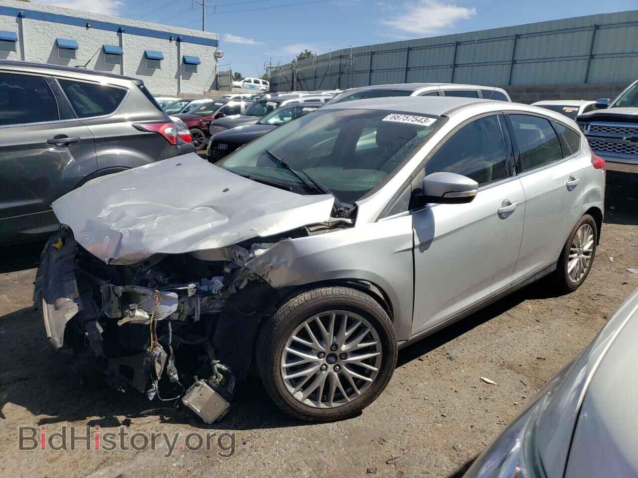 Photo 1FAHP3M24CL476322 - FORD FOCUS 2012