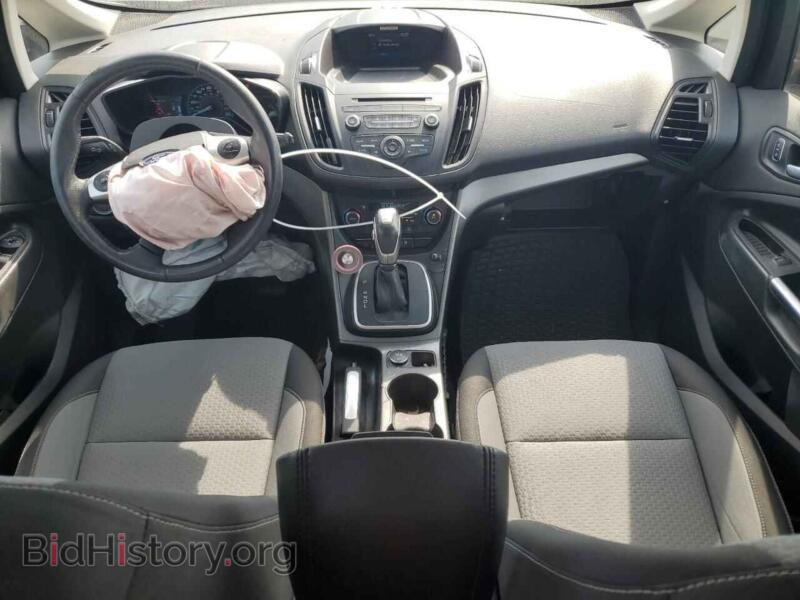 2017 Ford CMAX (VIN 1FADP5AU3HL109578) — photo 8 of 15
