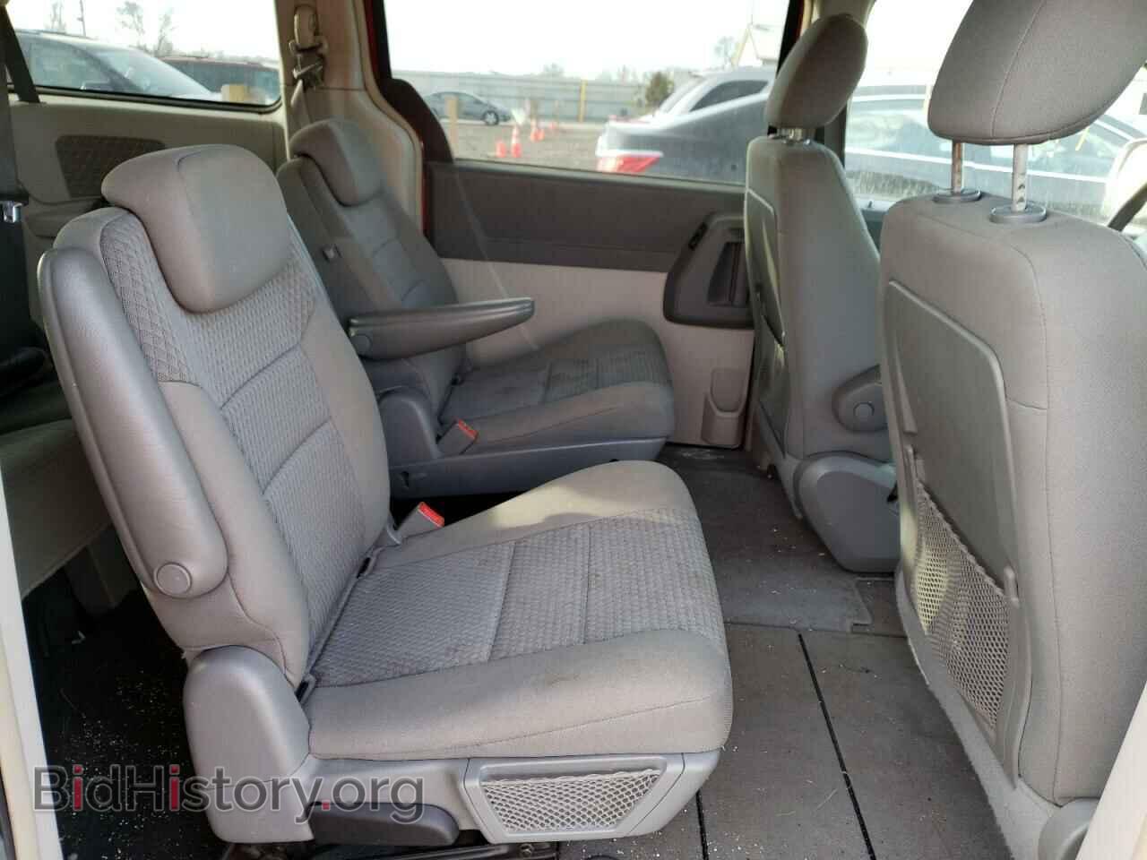 2009 CHRYSLER MINIVAN - VIN: 2A8HR44EX9R571562 - Фото 6
