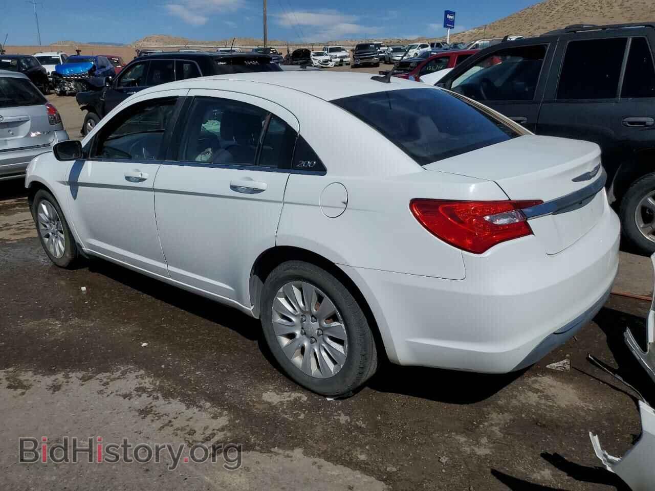 2014 CHRYSLER 200 - VIN: 1C3CCBAB4EN205111 - Фото 2