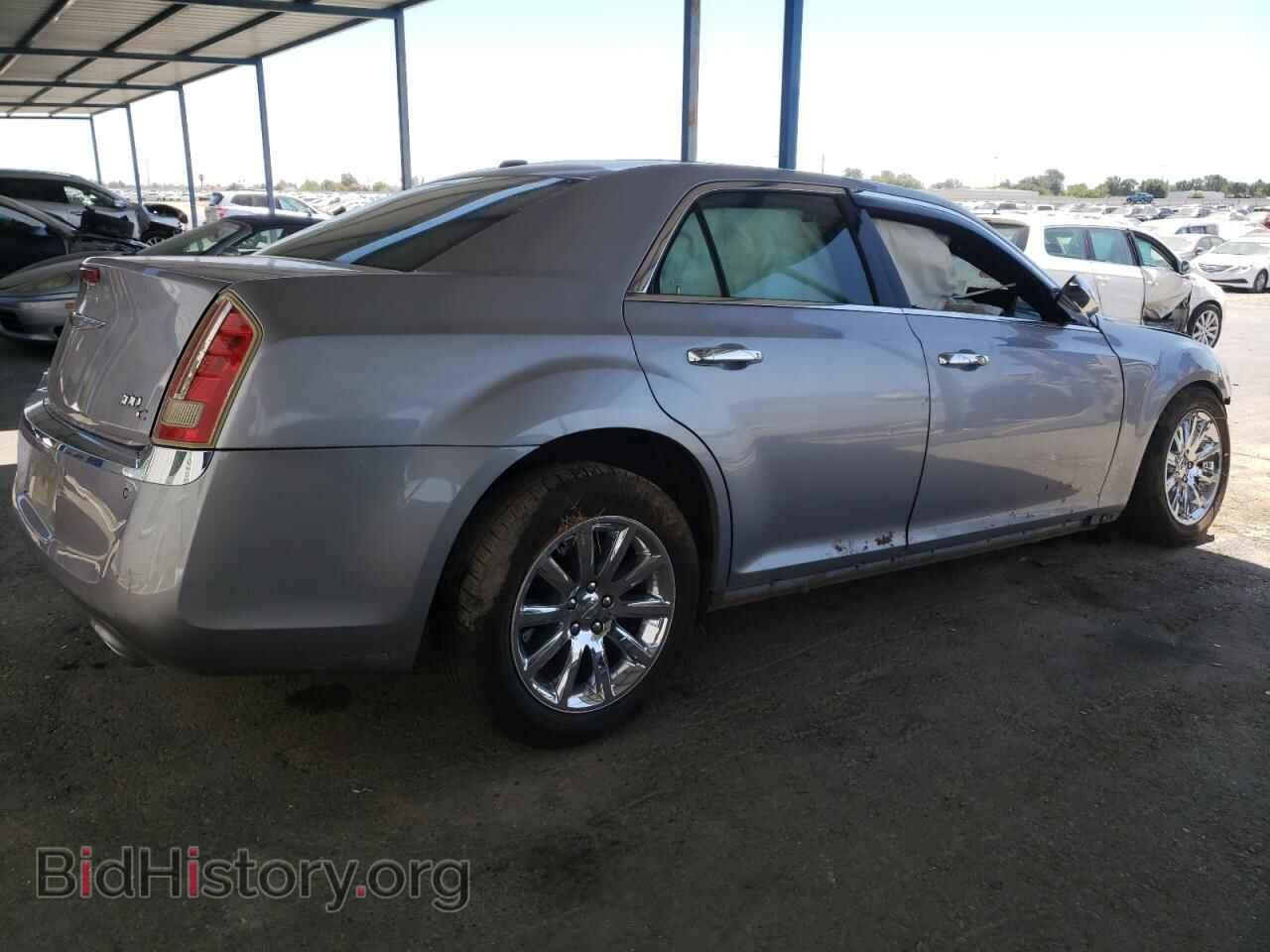 2011 CHRYSLER 300 - VIN: 2C3CA6CT0BH531365 - Фото 3
