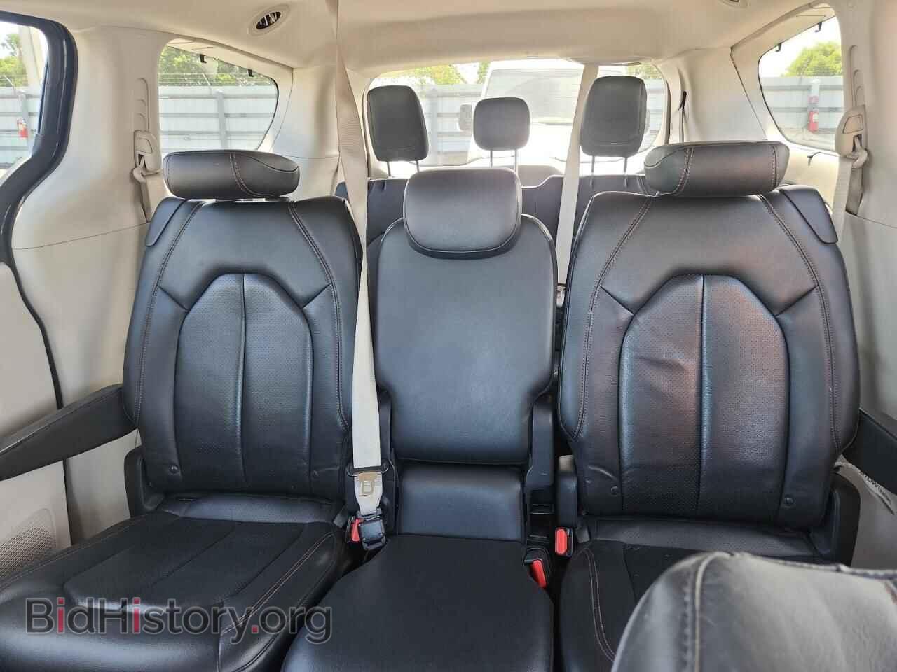 2018 CHRYSLER PACIFICA - VIN: 2C4RC1BG1JR357306 - Фото 10
