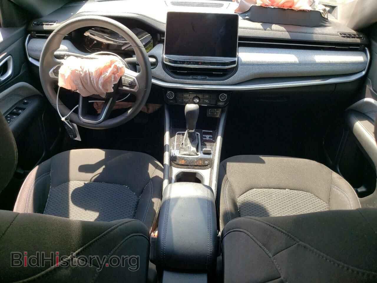 2024 JEEP COMPASS - VIN: 3C4NJDANXRT104127 - Фото 8