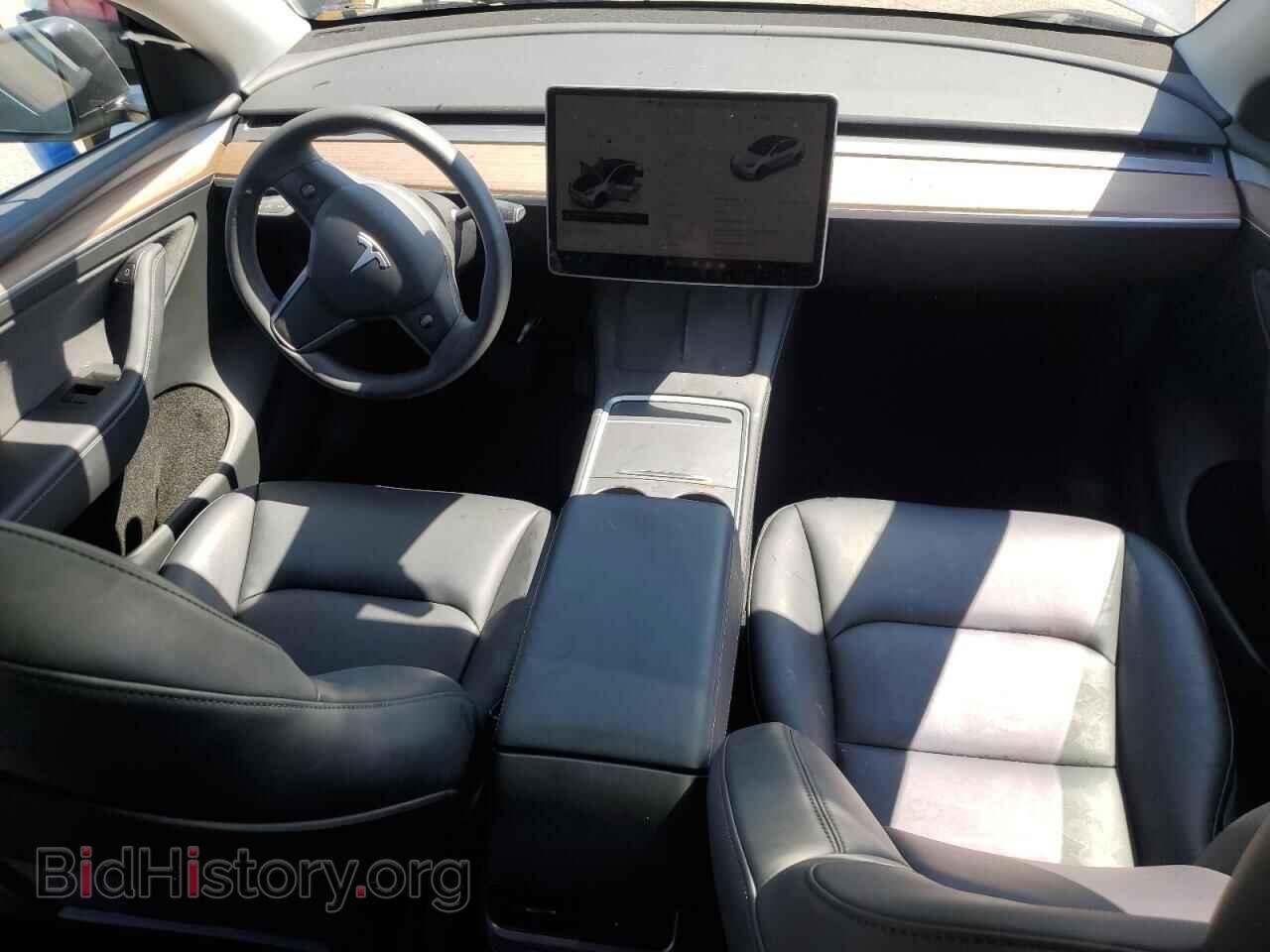 2025 TESLA MODEL Y - VIN: 7SAYGDED8SF227106 - Photo 8