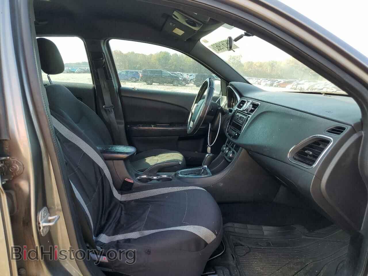 2013 CHRYSLER 200 - VIN: 1C3CCBBB8DN761015 - Фото 5