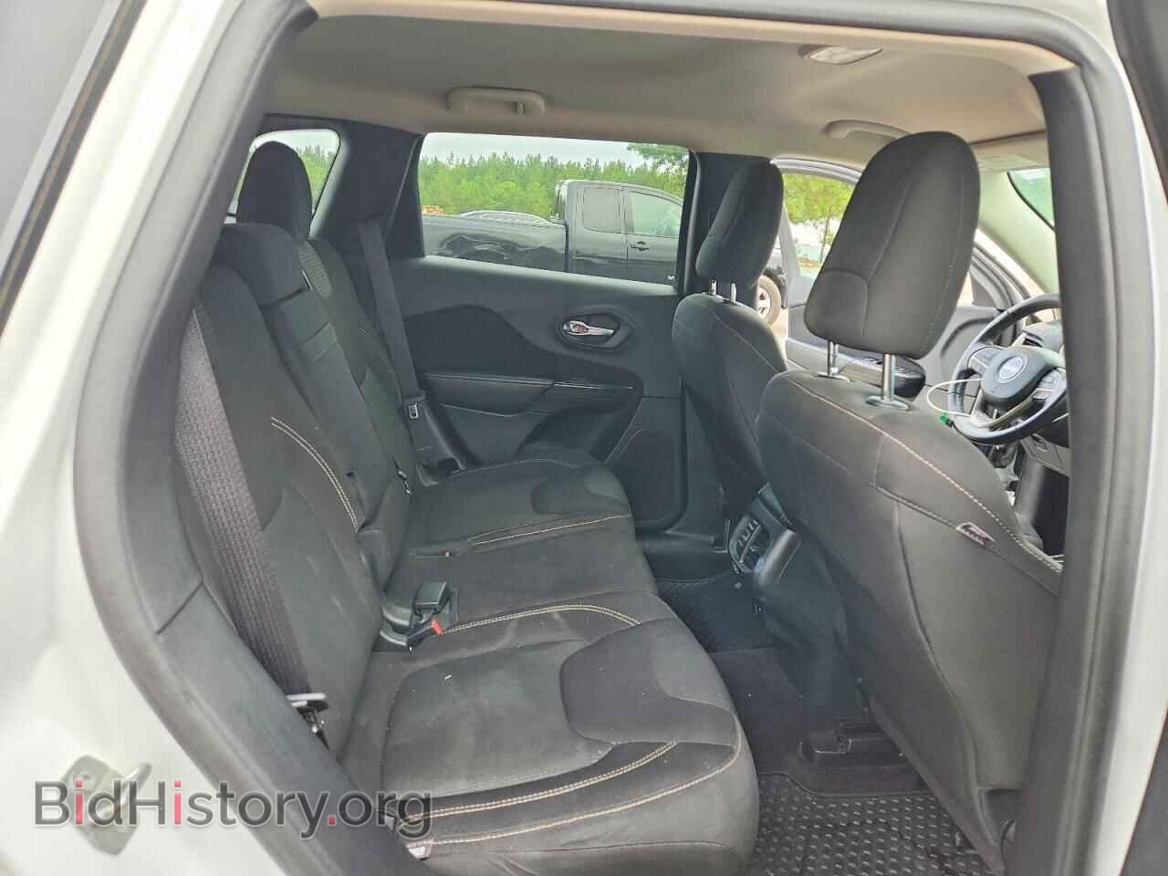 2016 JEEP CHEROKEE - VIN: 1C4PJMCS1GW227589 - Фото 10