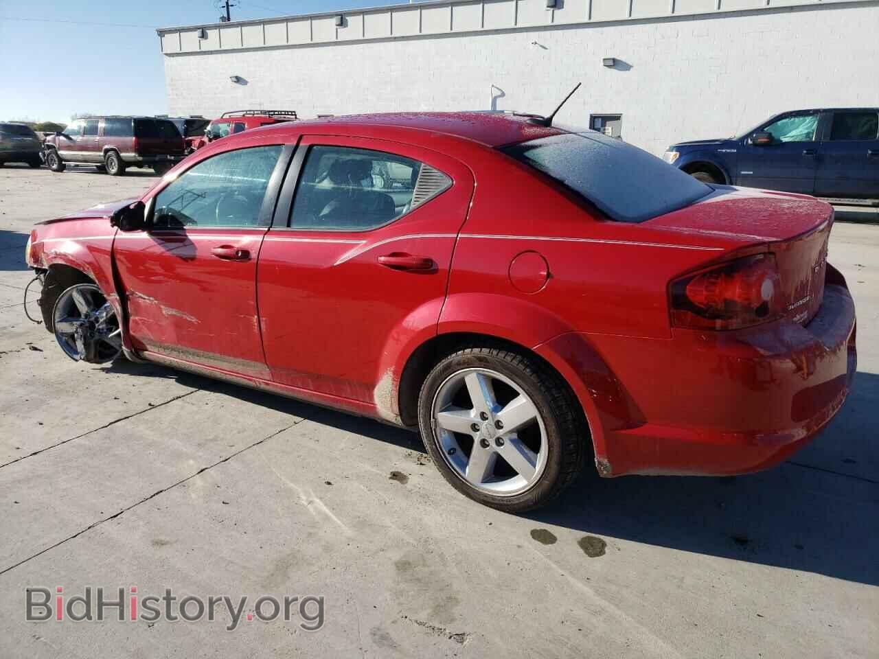 2011 DODGE AVENGER - VIN: 1B3BD2FG1BN585210 - Photo 2