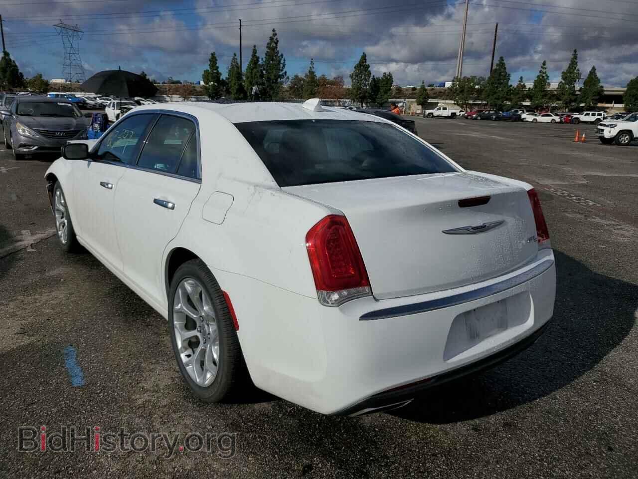 2019 CHRYSLER 300 - VIN: 2C3CCAPT0KH635149 - Photo 3