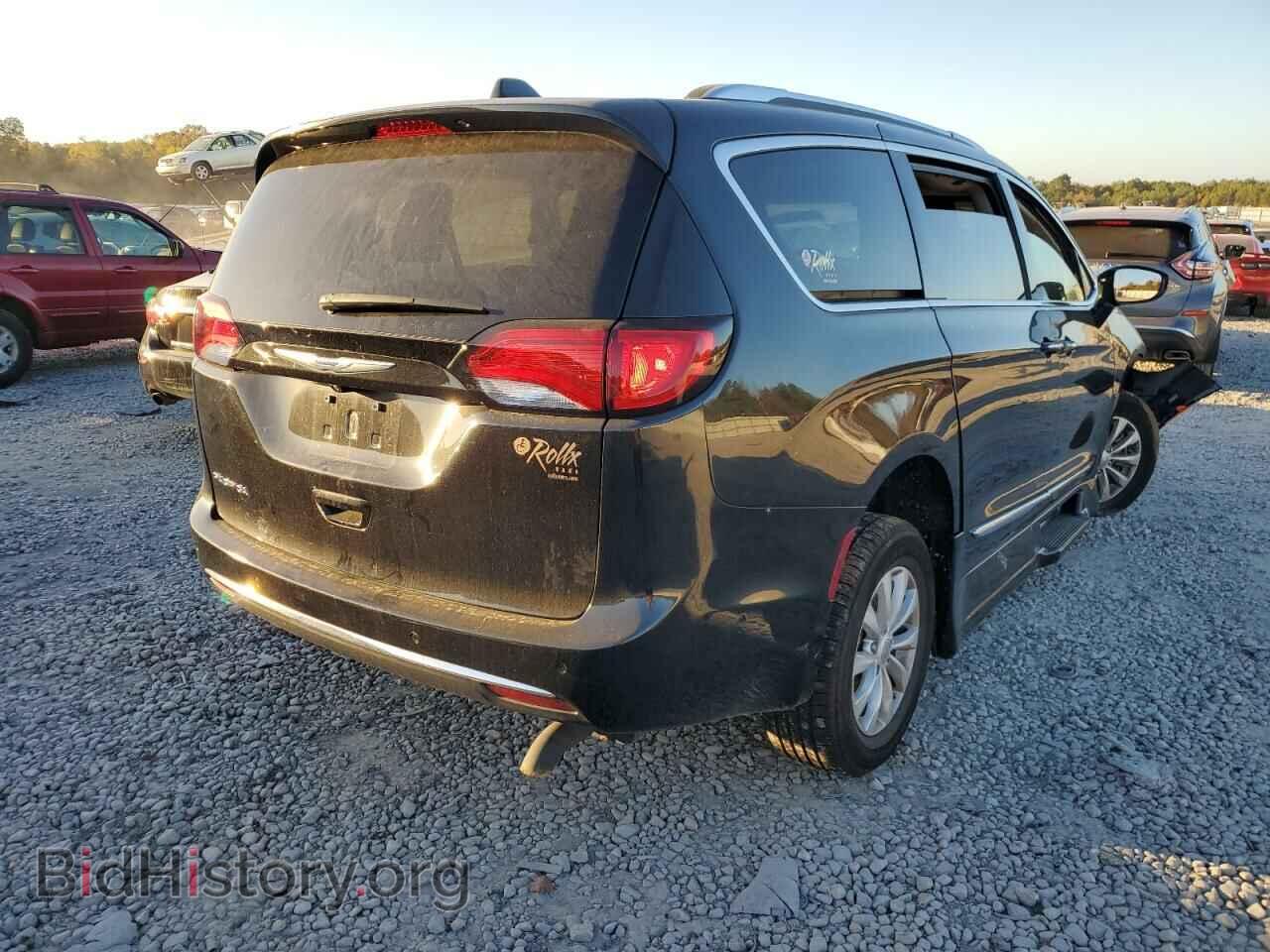 2019 CHRYSLER PACIFICA - VIN: 2C4RC1BG6KR523935 - Фото 4