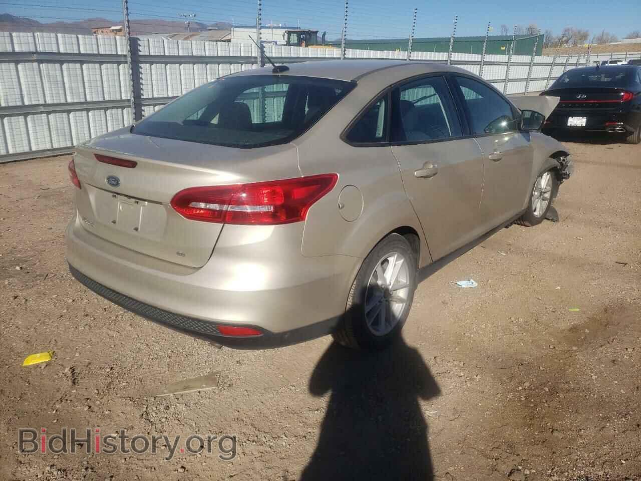 2017 FORD FOCUS - VIN: 1FADP3F29HL315841 - Photo 4