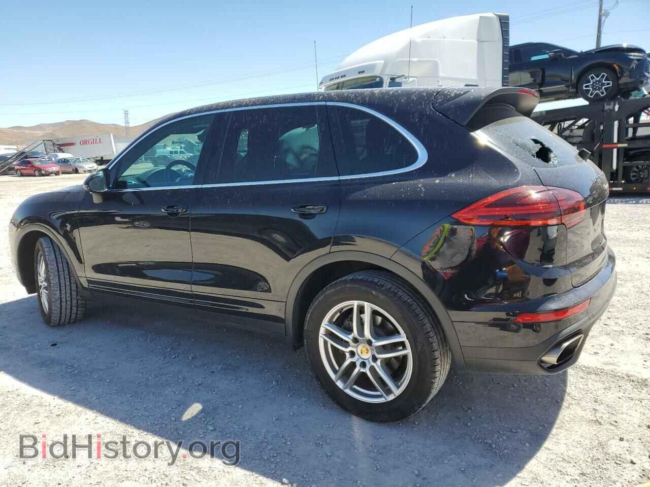 2016 PORSCHE CAYENNE - VIN: WP1AA2A22GKA10863 - Фото 2