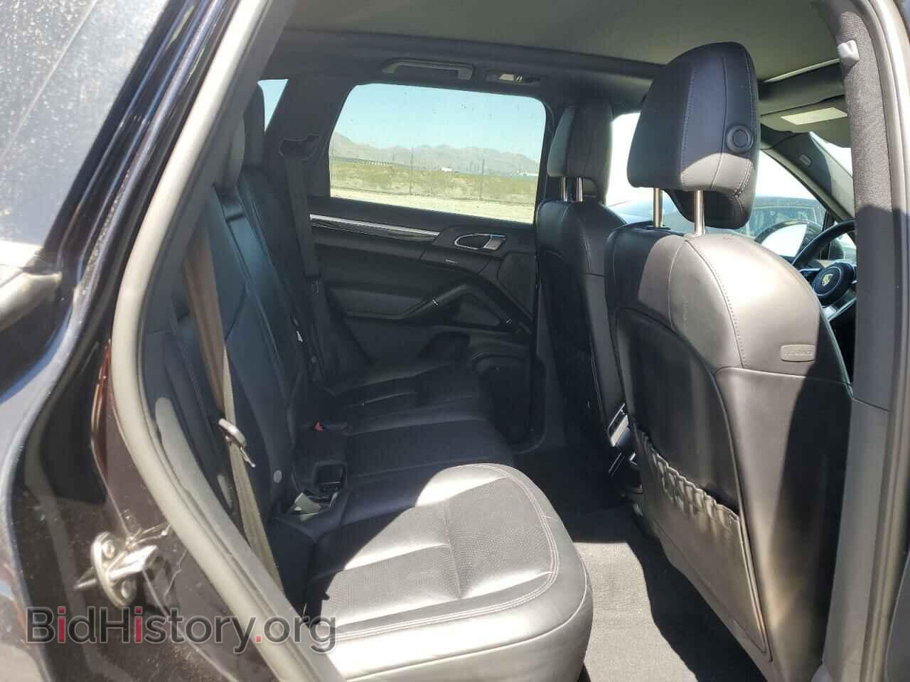 2016 PORSCHE CAYENNE - VIN: WP1AA2A22GKA10863 - Фото 10