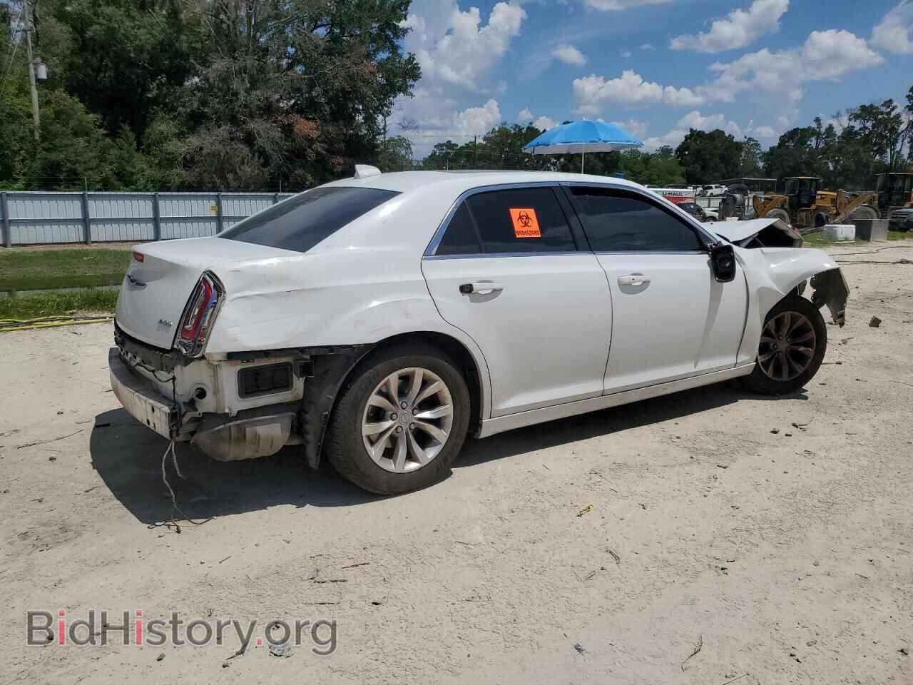 2016 CHRYSLER 300 - VIN: 2C3CCAAG9GH261272 - Фото 3