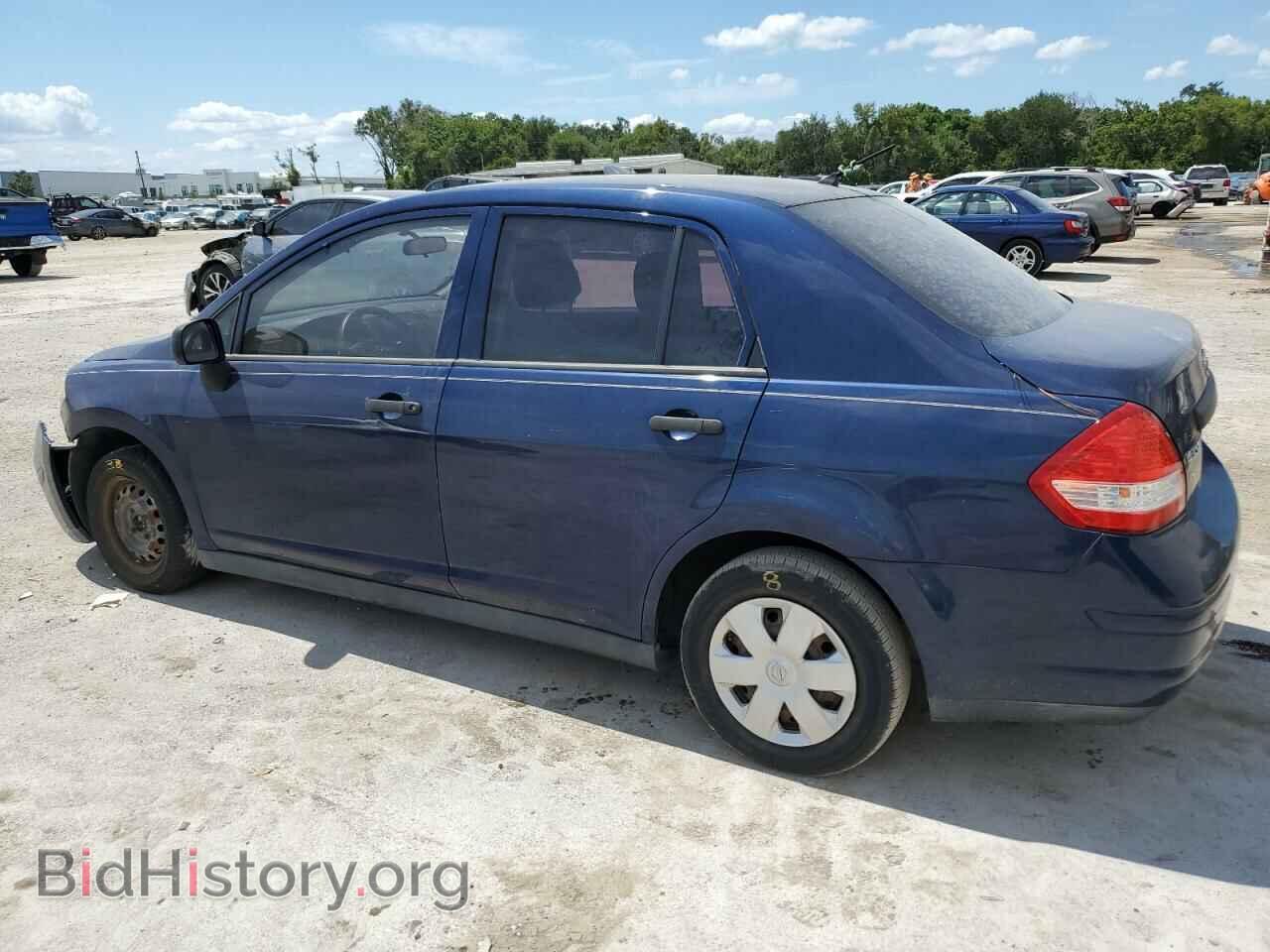 2011 NISSAN VERSA - VIN: 3N1CC1AP6BL372795 - Фото 2