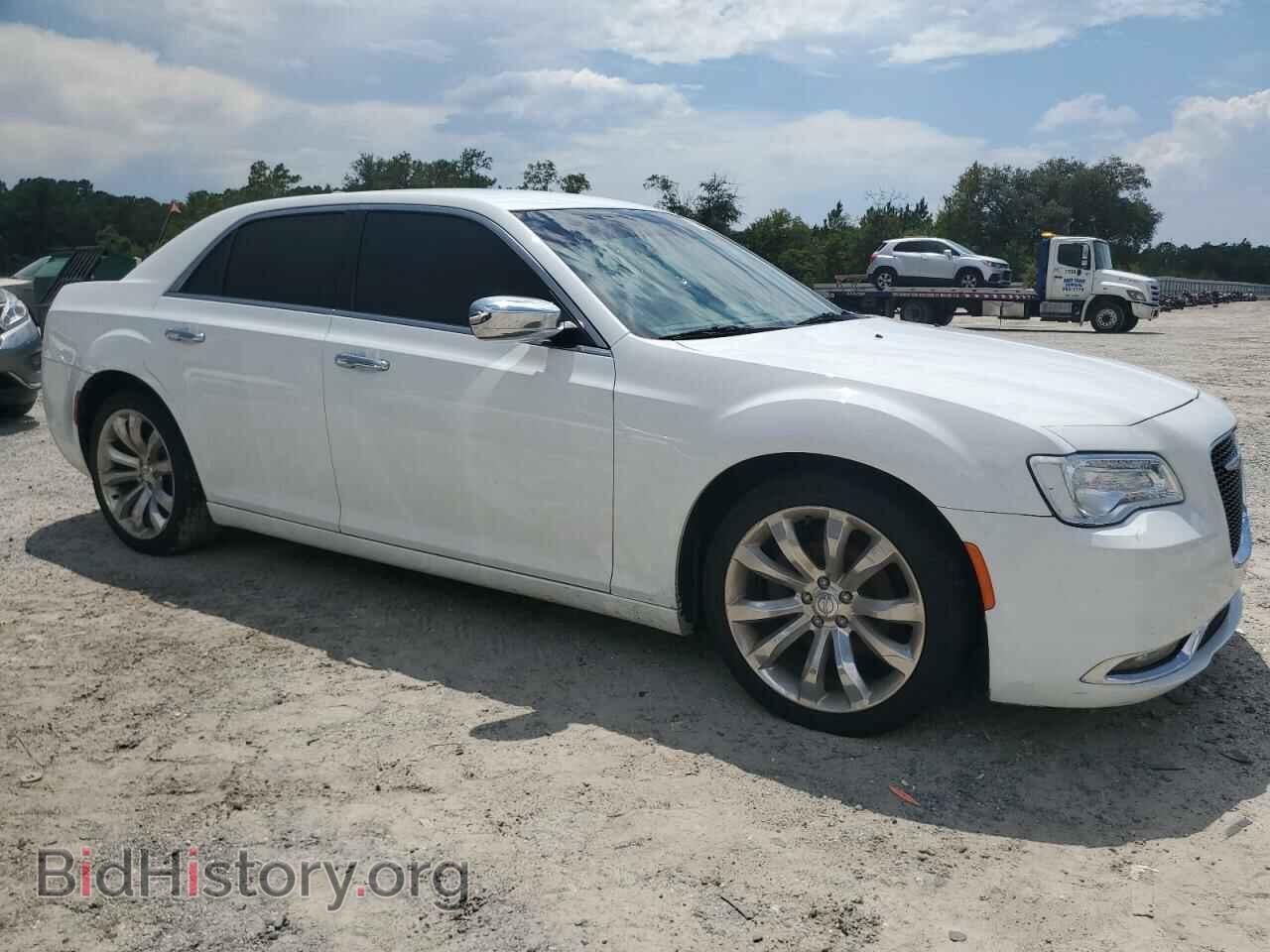 2019 CHRYSLER 300 - VIN: 2C3CCAEG8KH538755 - Фото 4