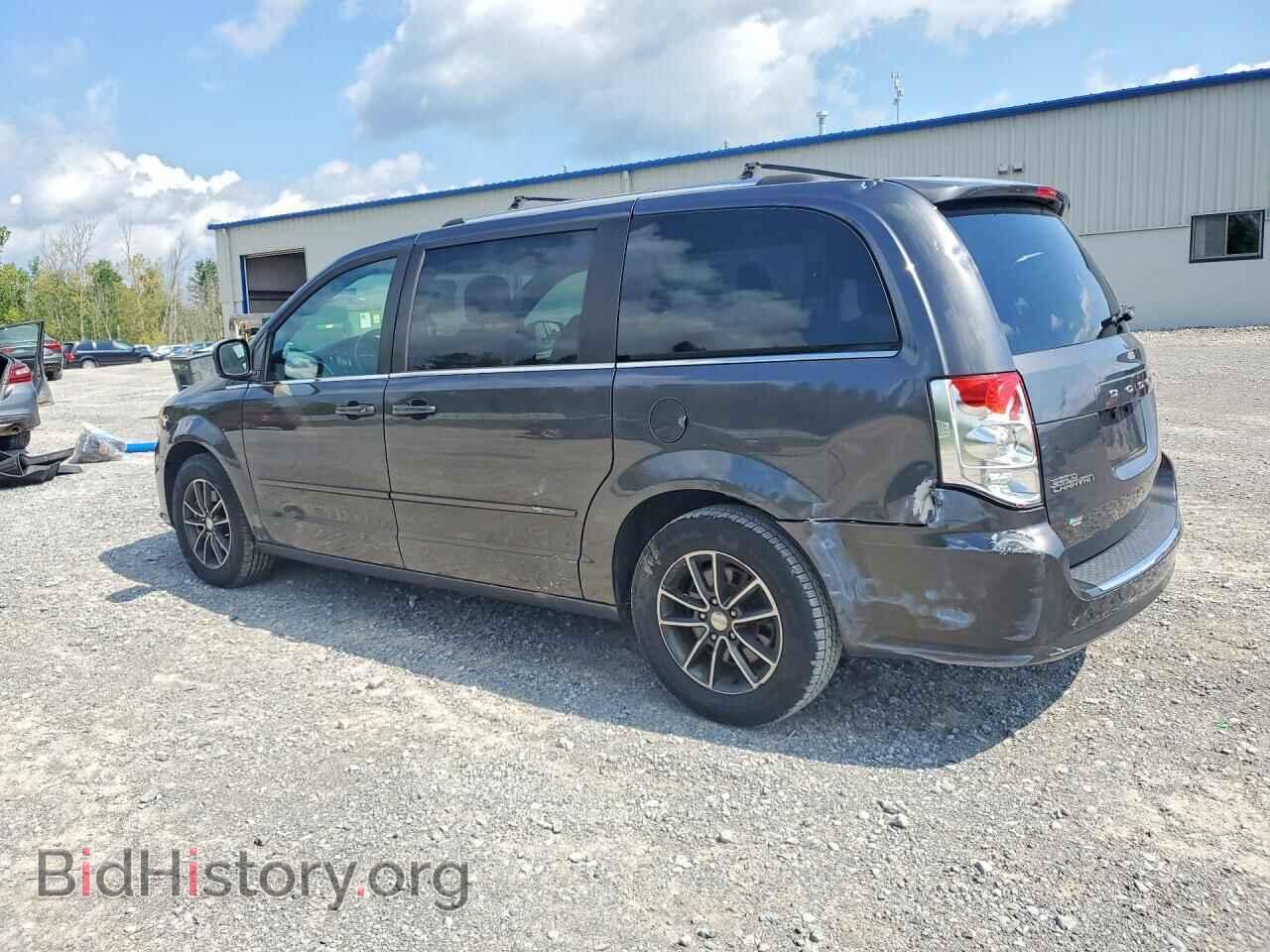 2017 DODGE CARAVAN - VIN: 2C4RDGCG1HR842585 - Photo 2