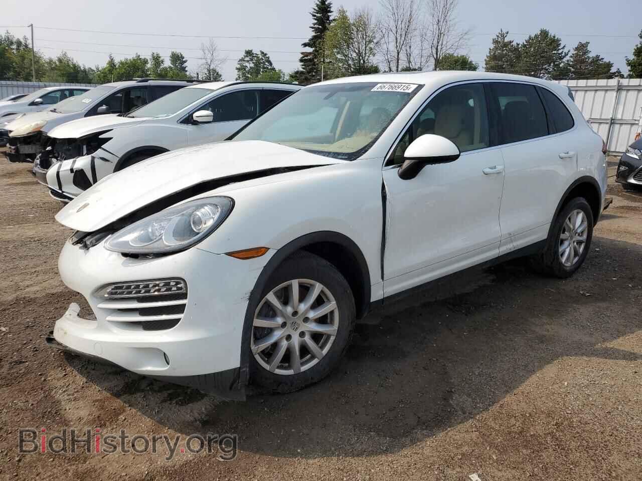 Photo WP1AA2A29CLA07236 - PORSCHE CAYENNE 2012