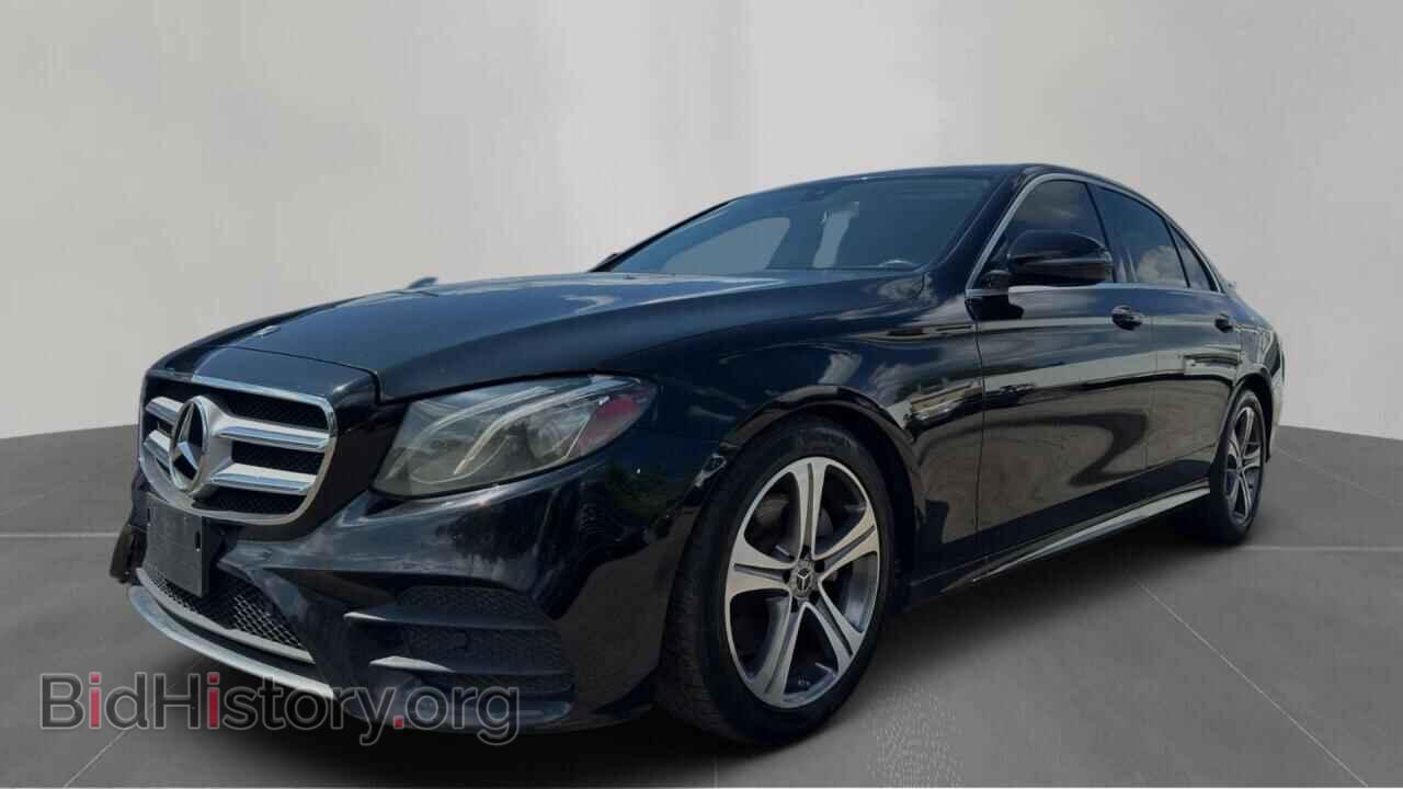 2018 MERCEDES-BENZ E-CLASS - VIN: WDDZF4JB2JA299263 - Фото 2