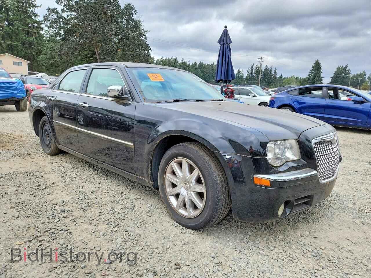 2010 CHRYSLER 300 - VIN: 2C3CA3CV0AH176163 - Photo 4