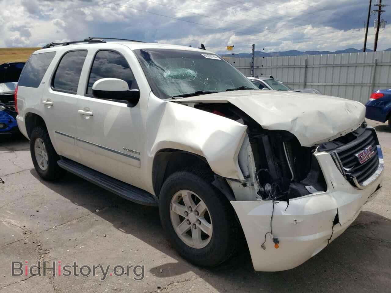 2012 GMC YUKON - VIN: 1GKS2CE03CR127665 - Photo 4