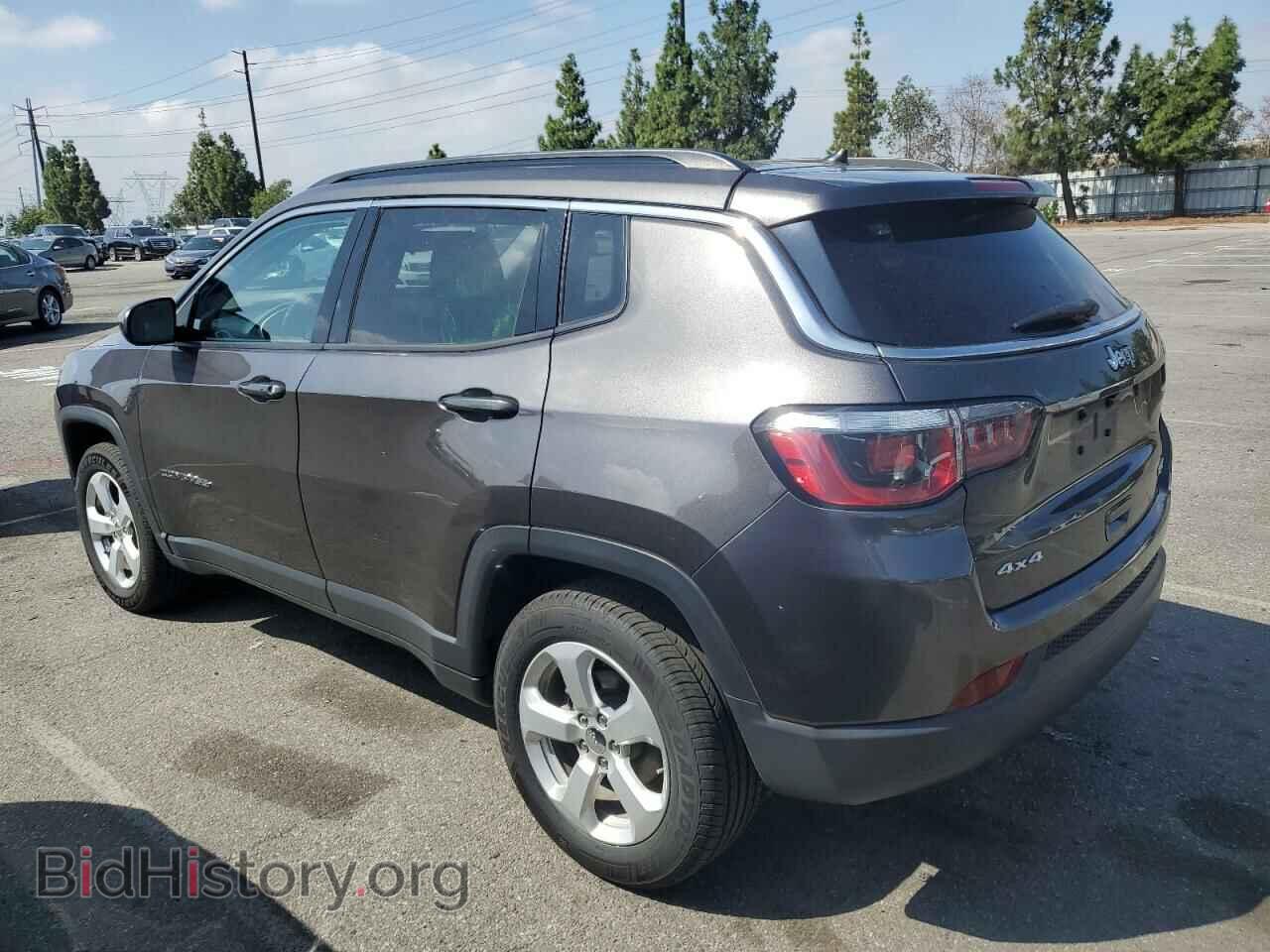 2018 JEEP COMPASS - VIN: 3C4NJDBB4JT282382 - Фото 2
