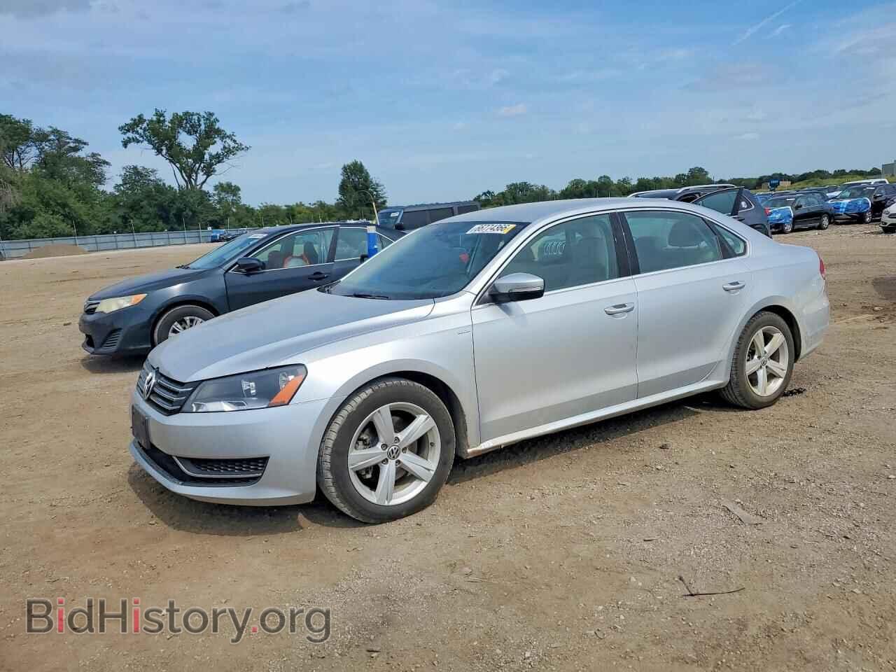 Фотография 1VWAT7A33EC025703 - VOLKSWAGEN PASSAT 2014