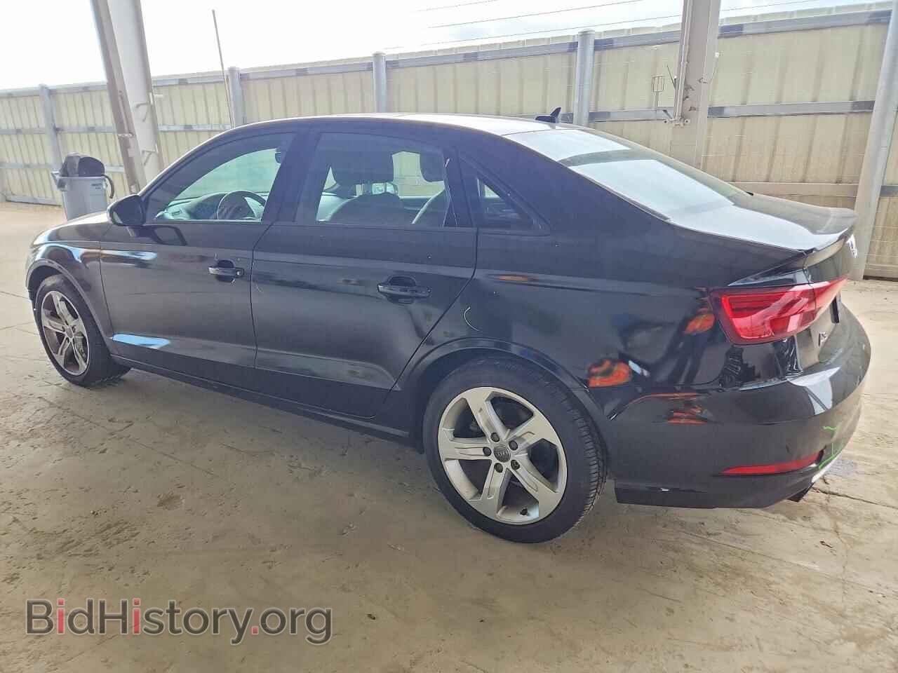 2017 AUDI A3 - VIN: WAUAUGFF3H1037513 - Фото 2